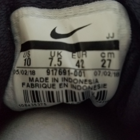 NEW Nike  Air Max 1 LX Black Purple Logo Print - Picture 8 of 8